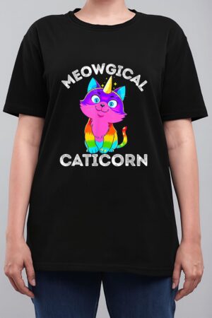 Caticorn Rainbow Funny My Cat is a Magical Unicorn Kittycorn Women T-Shirt