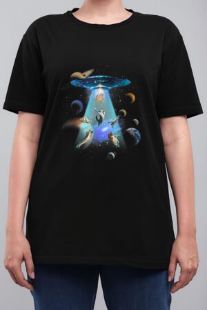 Cats UFO Funny Flying Kitten Spaceship Alien Lover Novelty Women T-Shirt
