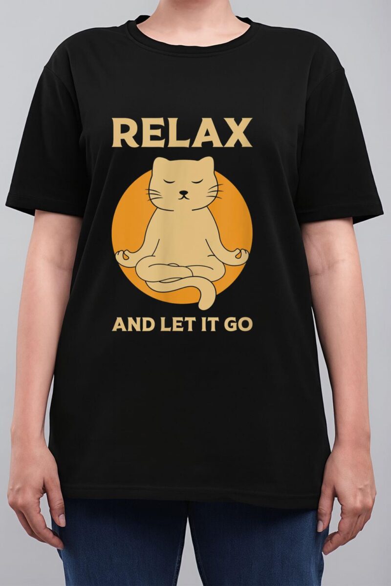 Funny cat Graphic Yoga Zen Meditation Women T-Shirt