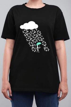 It's Raining Cats and Dogs  Cute Funny Canine Feline Lover Women T-Shirt
