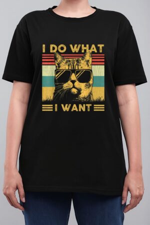 Retro 70s 80s 90s I do what I want cat funny cat lover Women T-Shirt